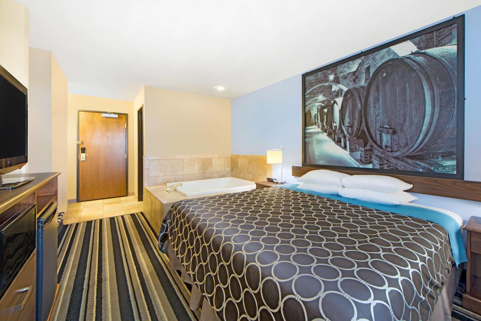 Super 8 By Wyndham Fairfield Otel Dış mekan fotoğraf
